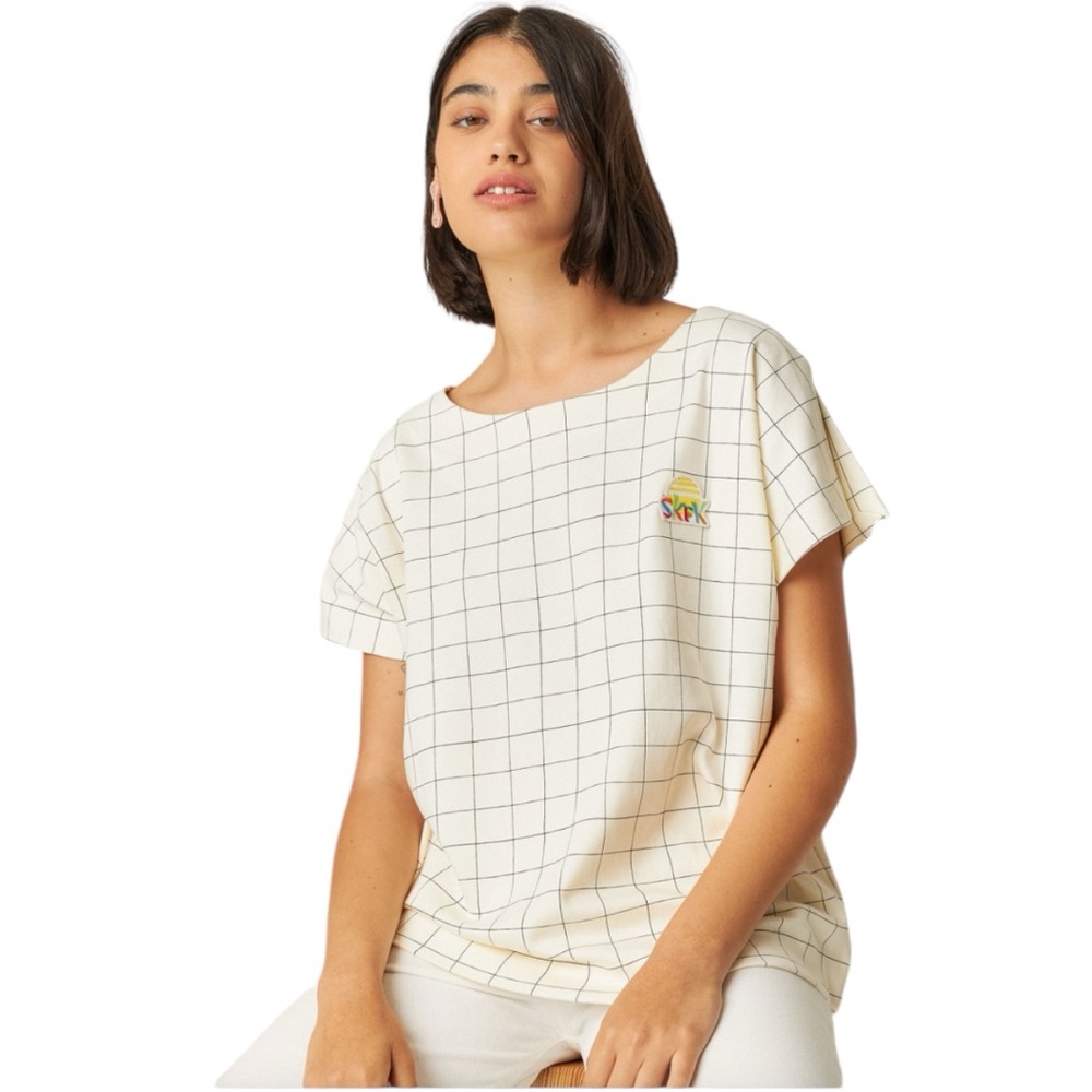 SKFK Iridė Cream Check Organic Cotton Tee Embroidered Patch Size 6 NWT